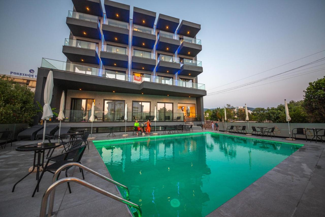 Azura Ksamil Hotel Buitenkant foto